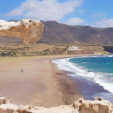 Playa de los Escullos