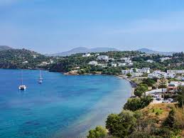 Playa de Vromolithos